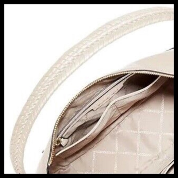 MICHAEL KORS Grand Large Hobo Shoulder Bag Light Cream - Picture 8 of 11